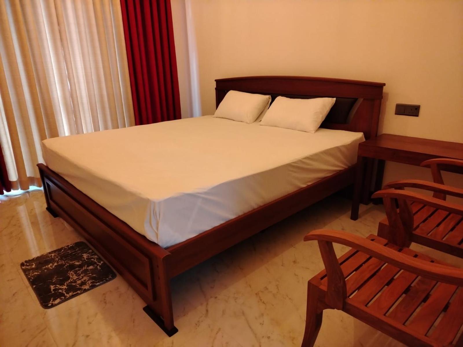 Diora Hotel Ratnapura Extérieur photo